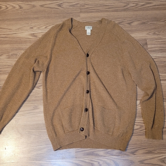 Vintage Brown LL Bean Cardigan Sweater - Picture 4 of 9